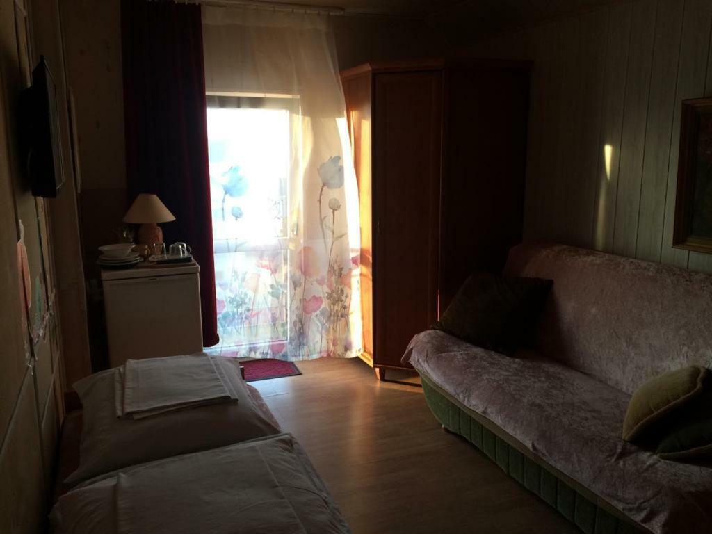 Pokoje Goscinne Mielno  Bagian luar foto